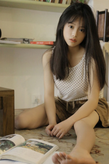 《交换:完美的邻居》2020在线观看